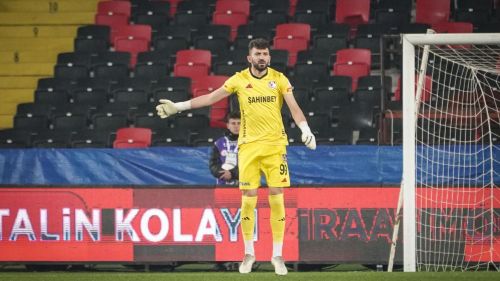 Gaziantep FK'ya büyük umutlarla geldi ama, boşta kaldı